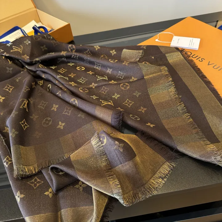 スーパーコピー ルイヴィトン マフラー