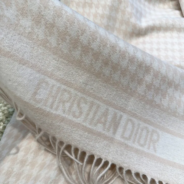 スーパーコピー ディオール マフラー