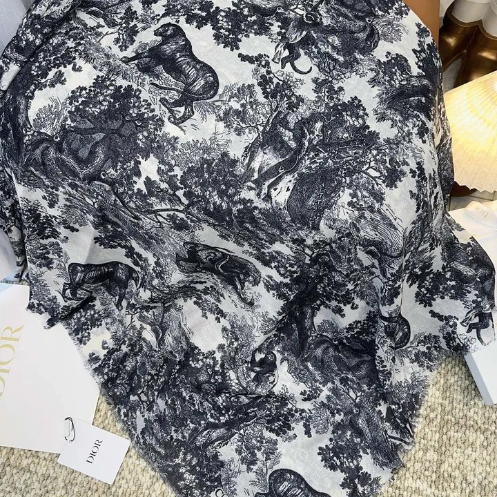 スーパーコピー ディオール マフラー