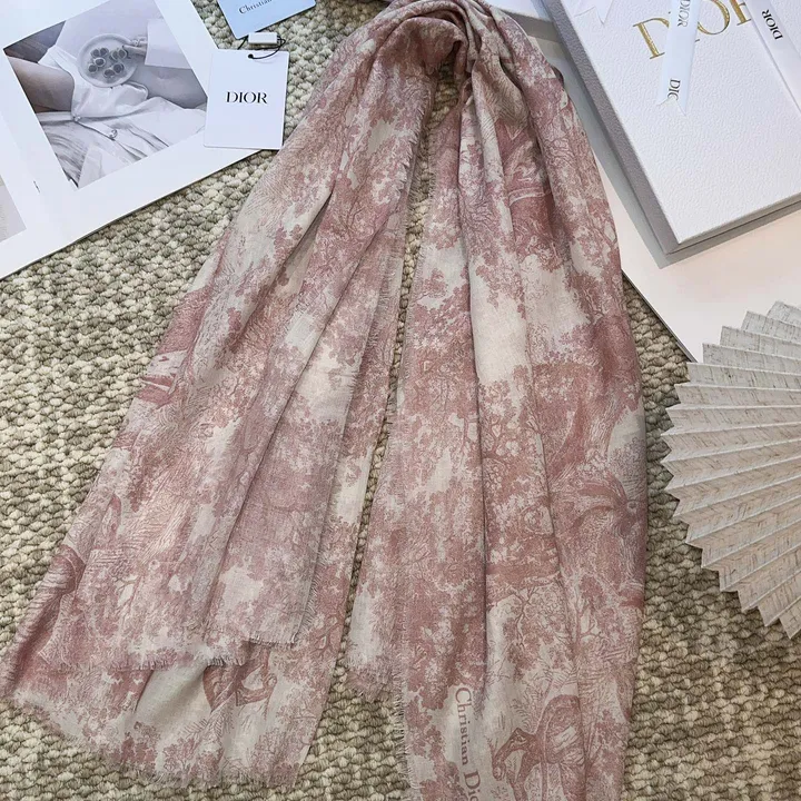 スーパーコピー ディオール マフラー