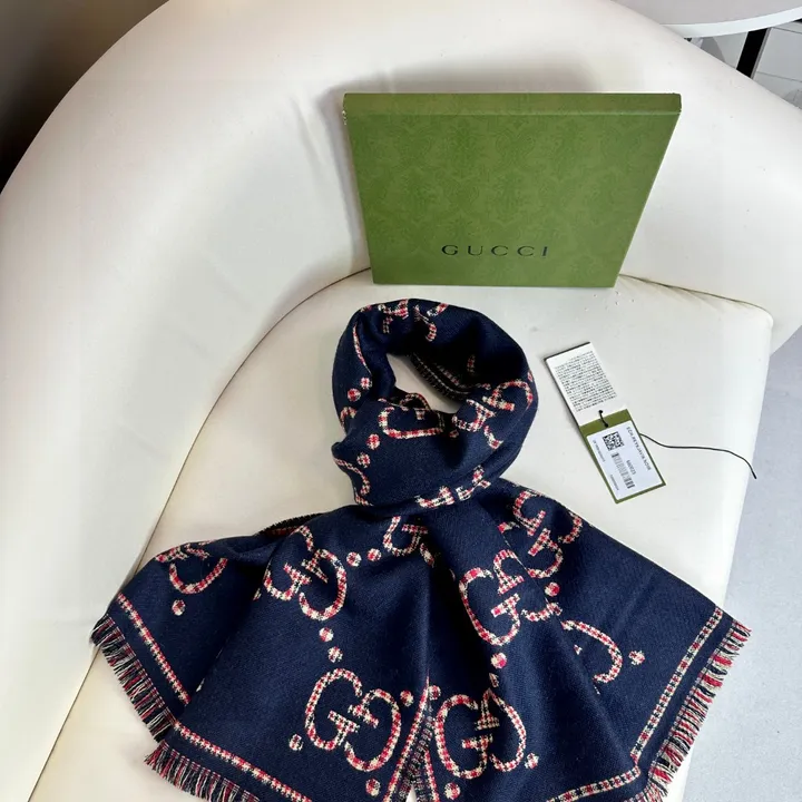 スーパーコピー グッチ マフラー