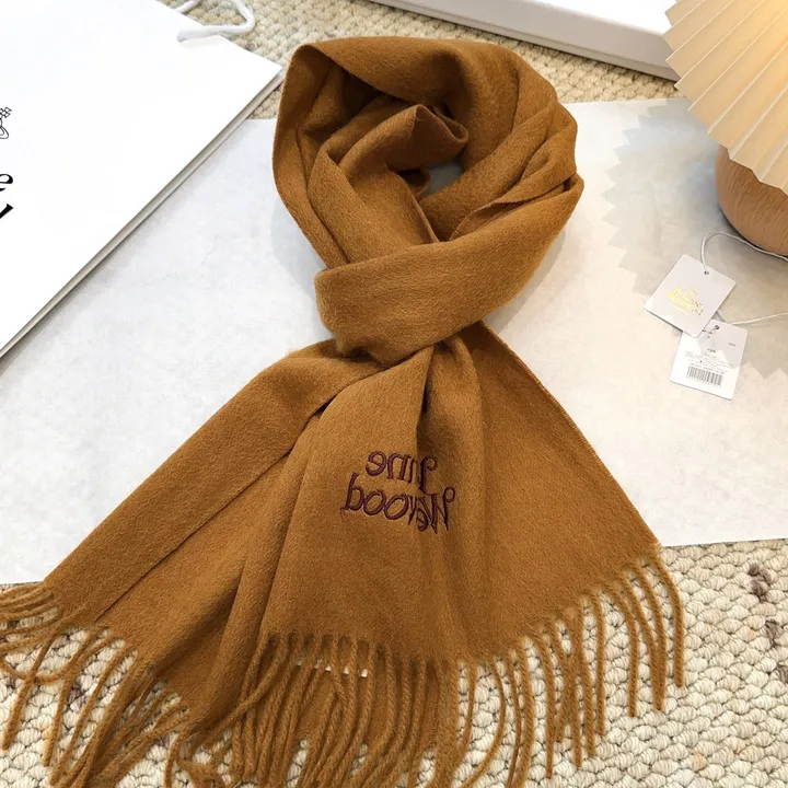 スーパーコピー ミュウミュウ マフラー