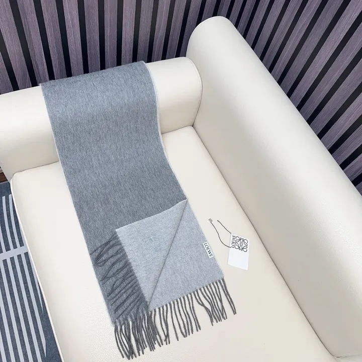 スーパーコピー ディオール マフラー