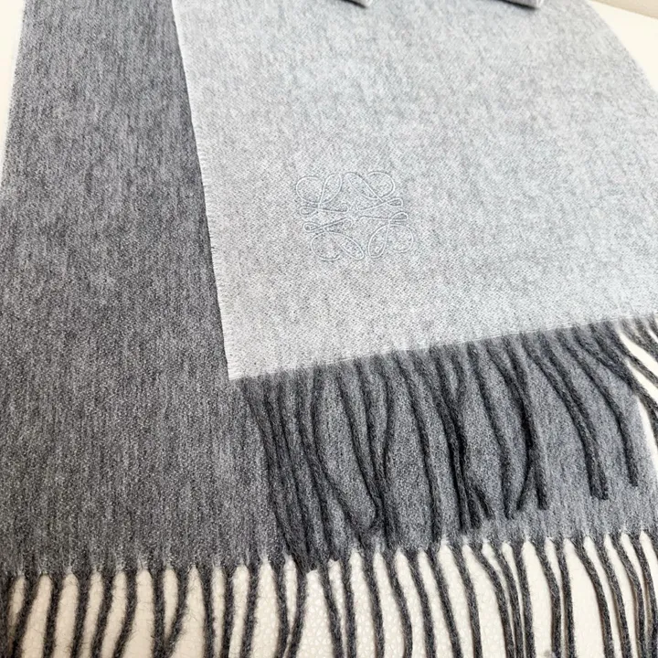 スーパーコピー ディオール マフラー