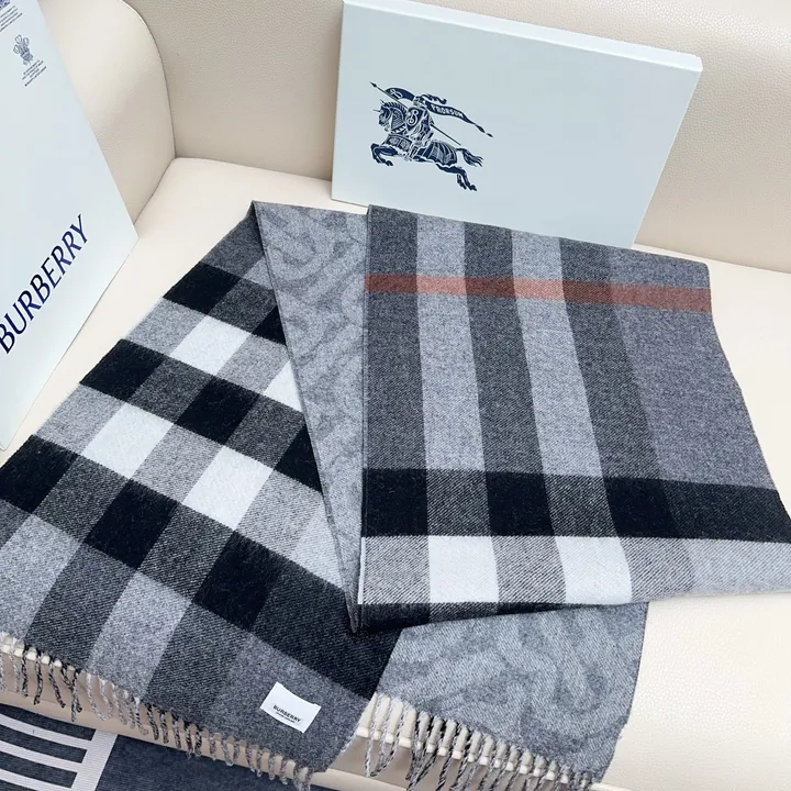 スーパーコピー バーバリー ス マフラー