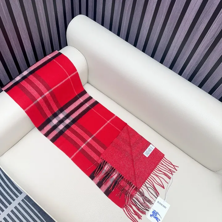 スーパーコピー バーバリー ス マフラー