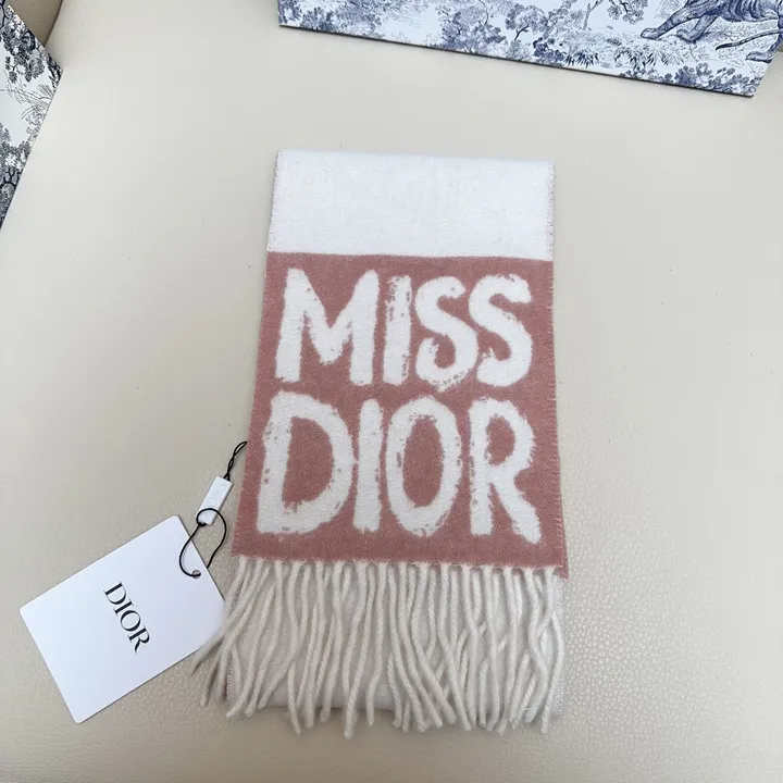 スーパーコピー ディオール マフラー