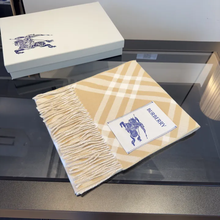 スーパーコピー バーバリー ス マフラー