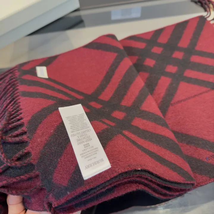 スーパーコピー バーバリー ス マフラー