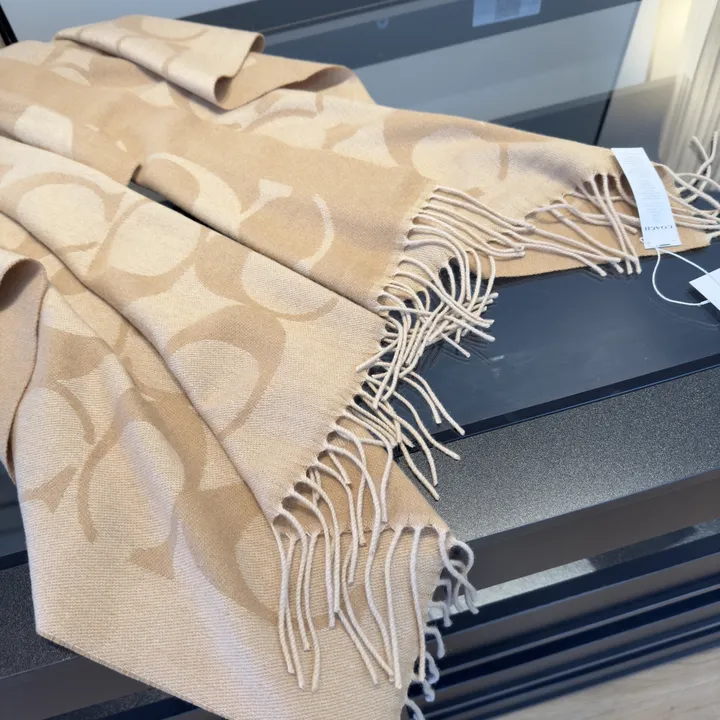 スーパーコピー コーチ マフラー