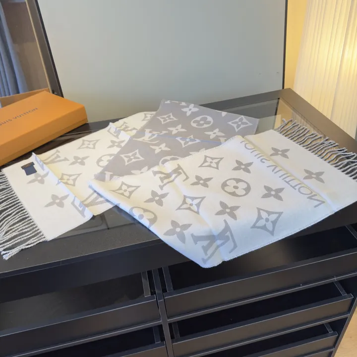 スーパーコピー ルイヴィトン マフラー