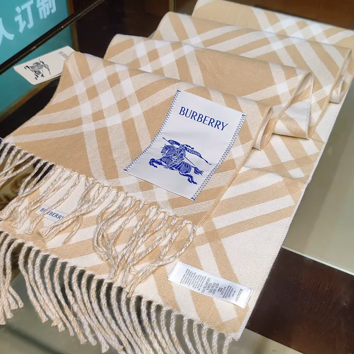 スーパーコピー バーバリー ス マフラー