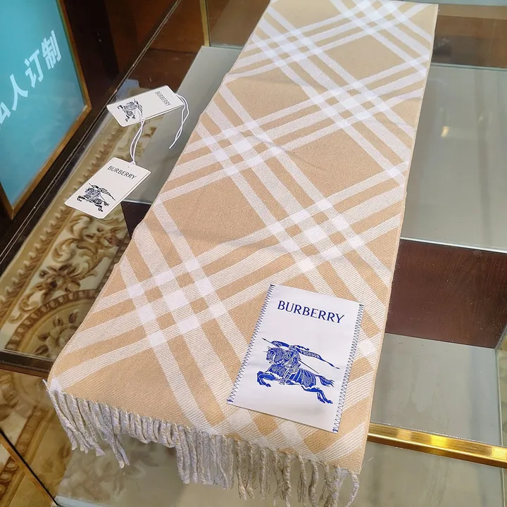 スーパーコピー バーバリー ス マフラー