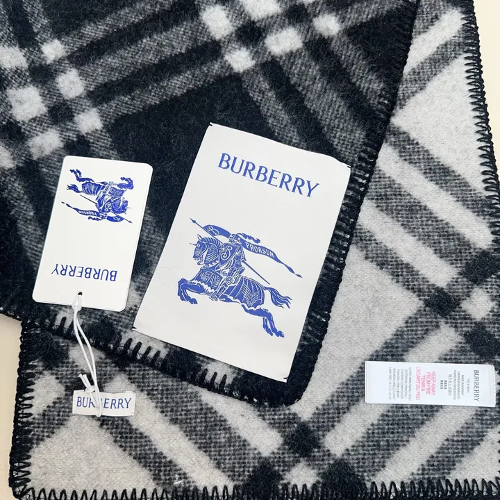 スーパーコピー バーバリー ス マフラー