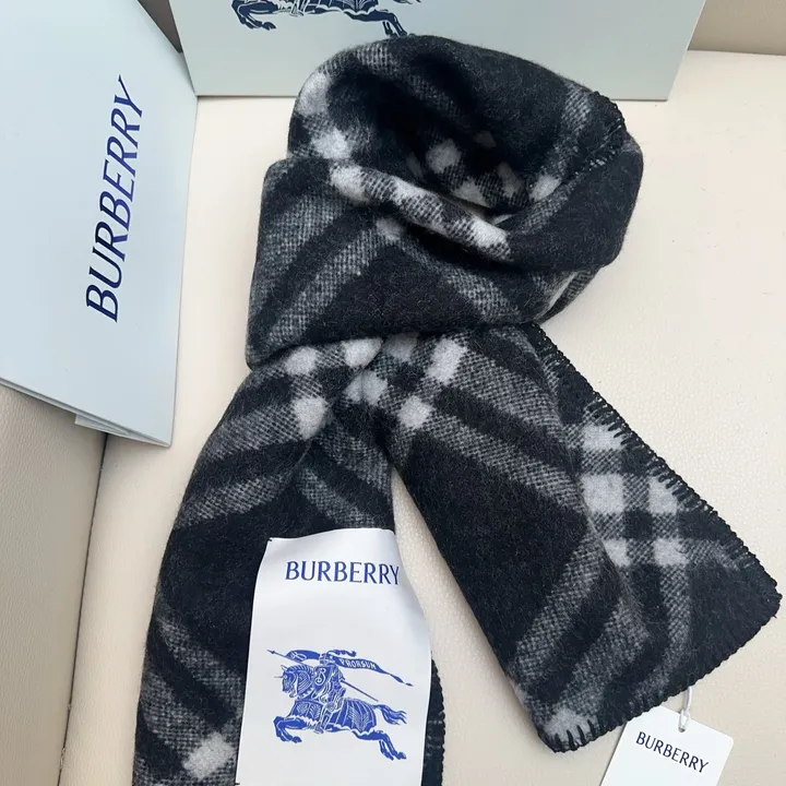 スーパーコピー バーバリー ス マフラー