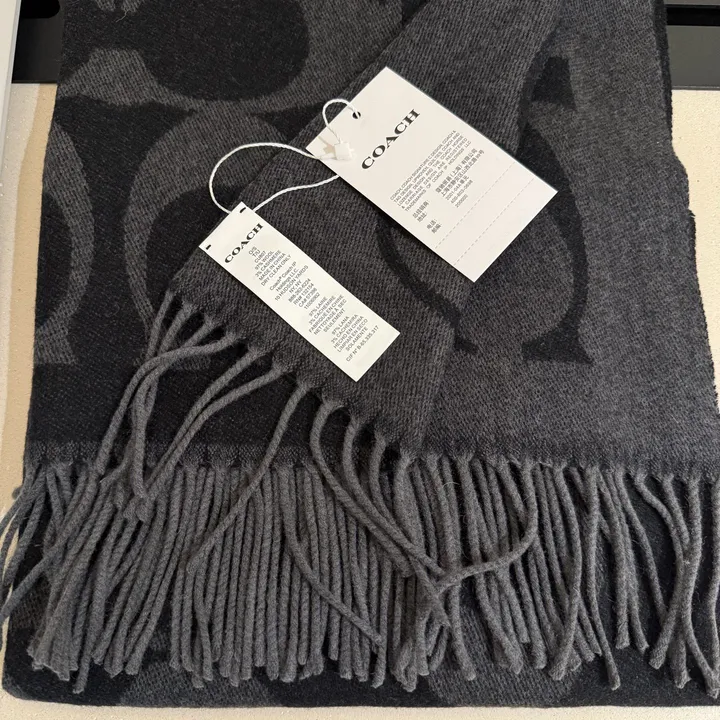 スーパーコピー コーチ マフラー