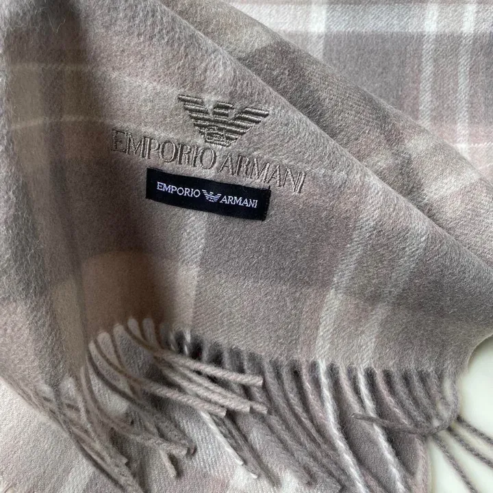 スーパーコピー アルマーニ マフラー