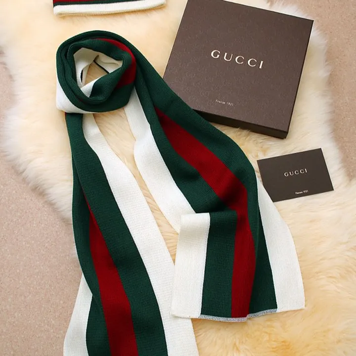 スーパーコピー グッチ マフラー