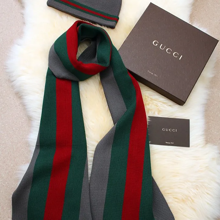 スーパーコピー グッチ マフラー