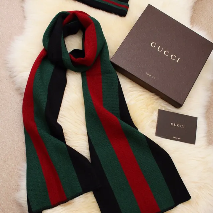 スーパーコピー グッチ マフラー