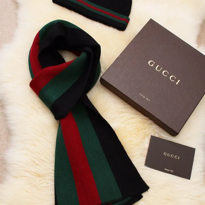 スーパーコピー グッチ マフラー