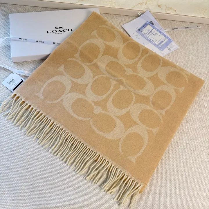 スーパーコピー コーチ マフラー