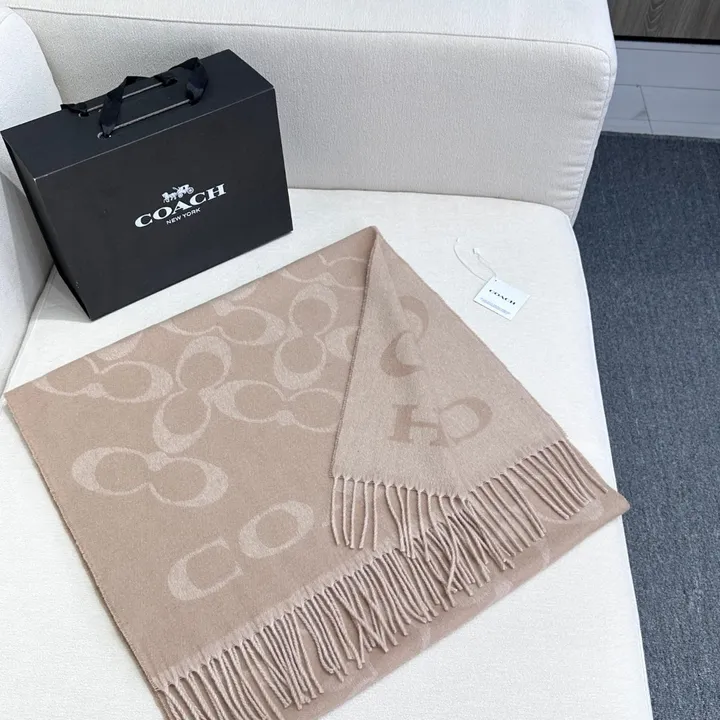 スーパーコピー コーチ マフラー