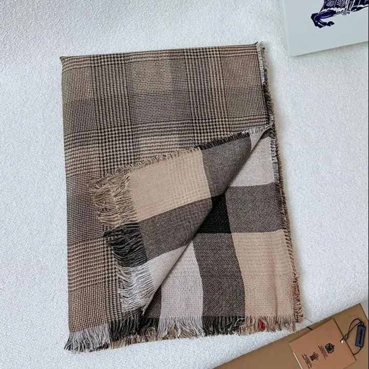 スーパーコピー バーバリー ス マフラー