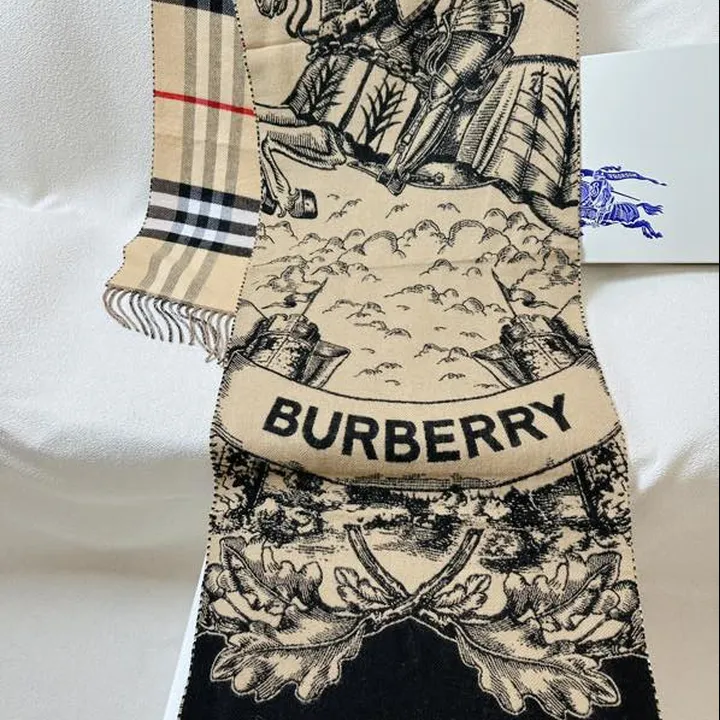 スーパーコピー バーバリー ス マフラー