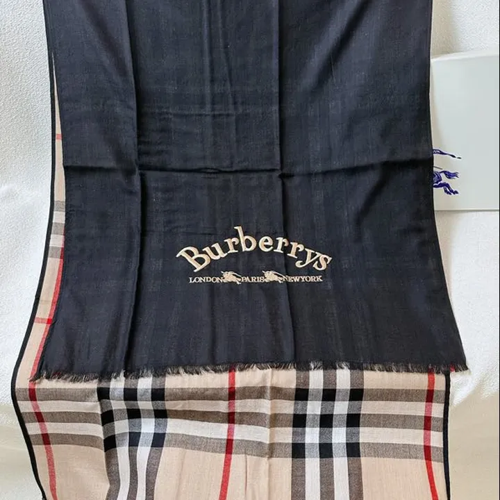 スーパーコピー バーバリー ス マフラー