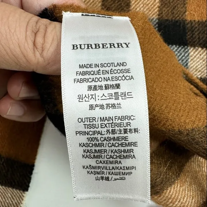 スーパーコピー バーバリー ス マフラー