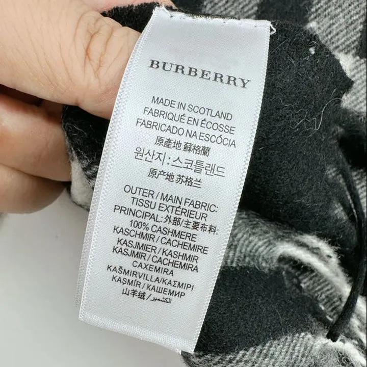 スーパーコピー バーバリー ス マフラー