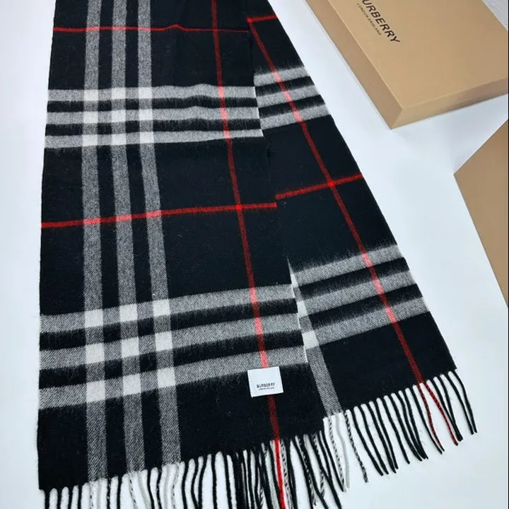 スーパーコピー バーバリー ス マフラー