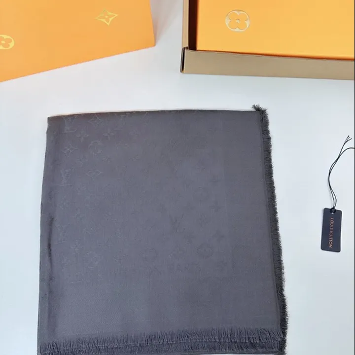 スーパーコピー ルイヴィトン マフラー