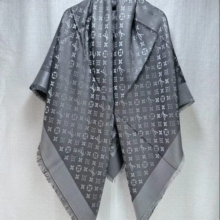 スーパーコピー ルイヴィトン マフラー