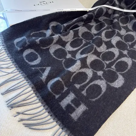 スーパーコピー コーチ マフラー