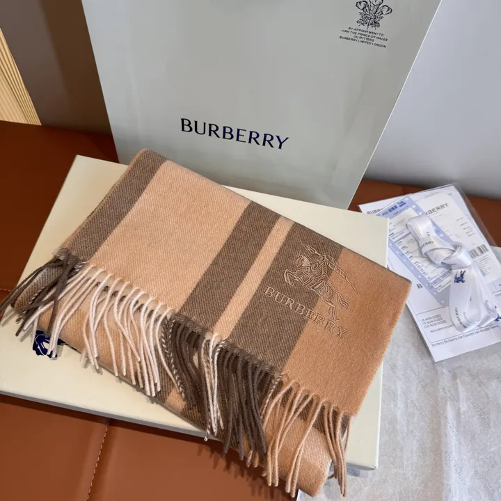 スーパーコピー バーバリー ス マフラー