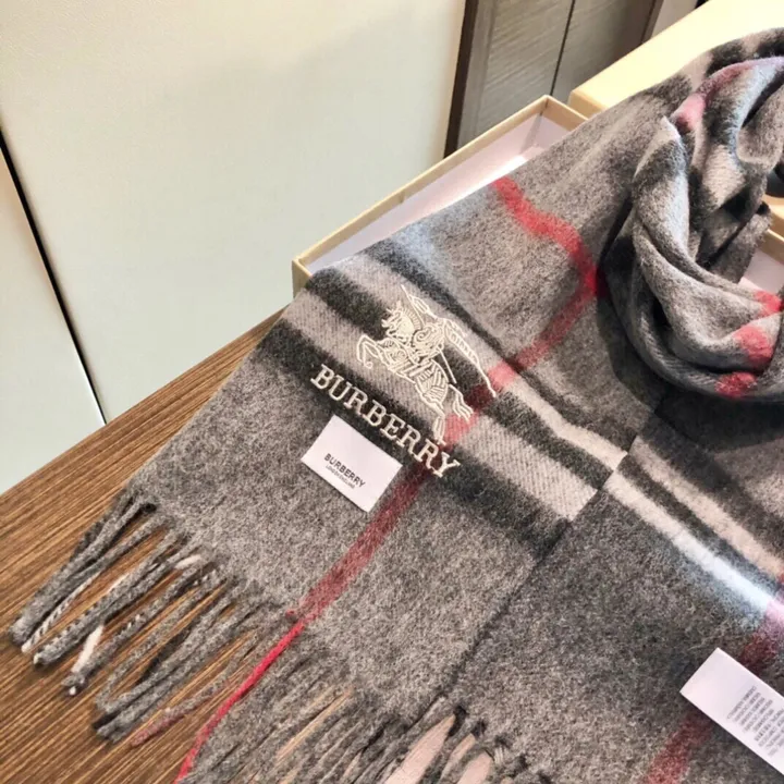 スーパーコピー バーバリー ス マフラー