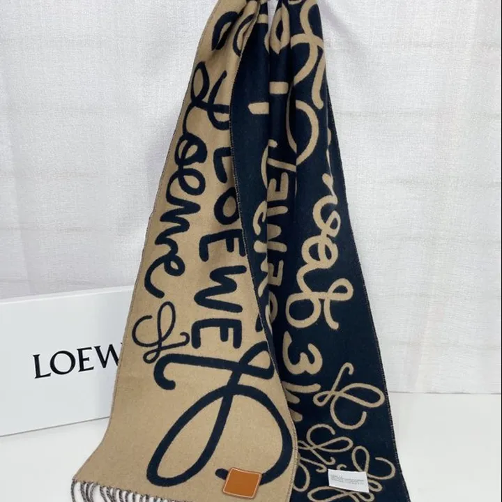 スーパーコピー ロエベ マフラー