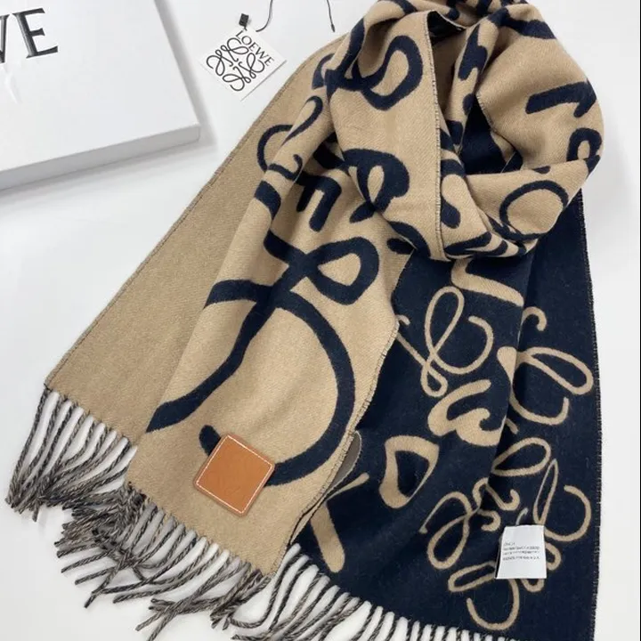 スーパーコピー ロエベ マフラー