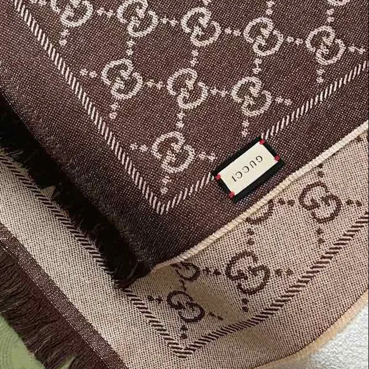 スーパーコピー グッチ マフラー