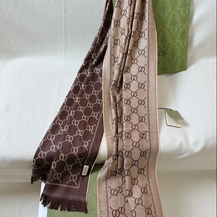 スーパーコピー グッチ マフラー