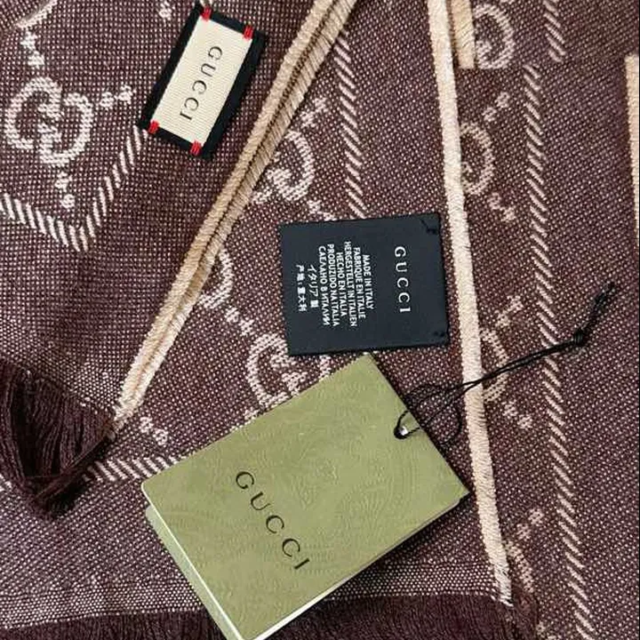 スーパーコピー グッチ マフラー