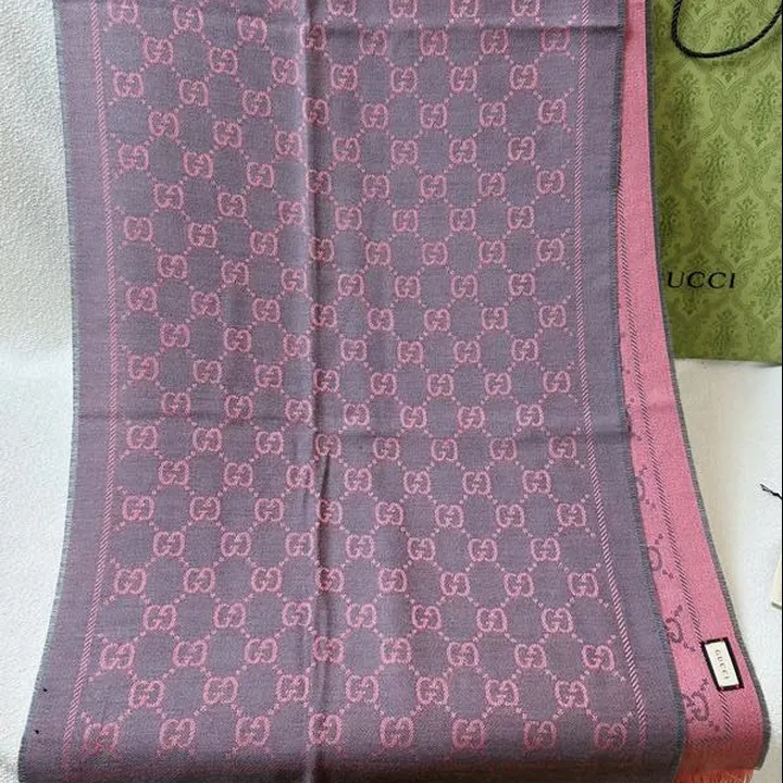 スーパーコピー グッチ マフラー