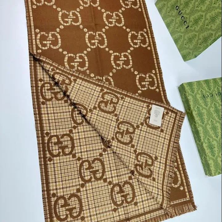 スーパーコピー グッチ マフラー