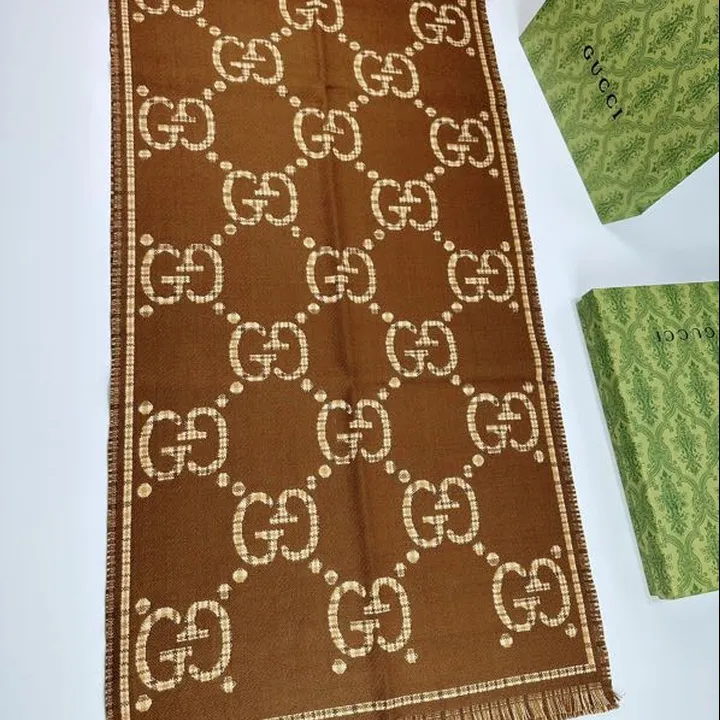 スーパーコピー グッチ マフラー