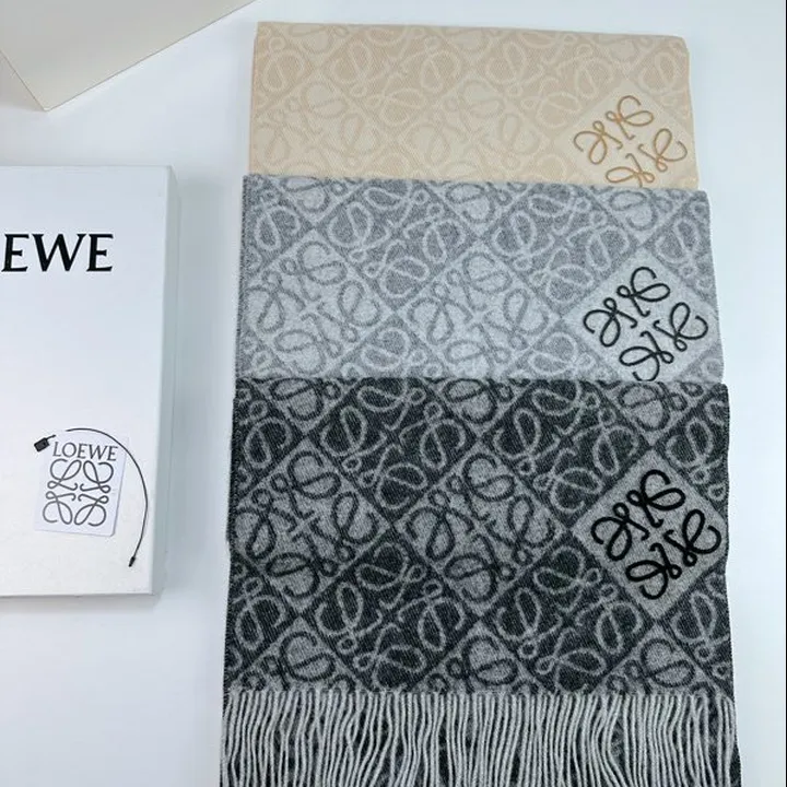 スーパーコピー ロエベ マフラー