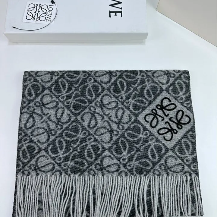 スーパーコピー ロエベ マフラー