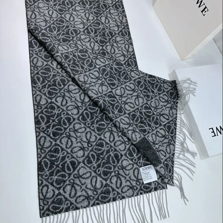 スーパーコピー ロエベ マフラー