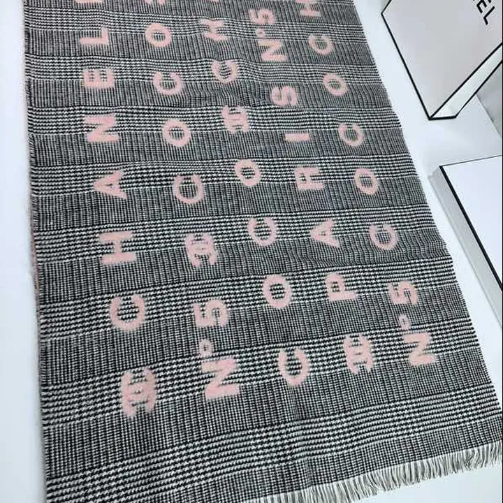 スーパーコピー シャネル マフラー